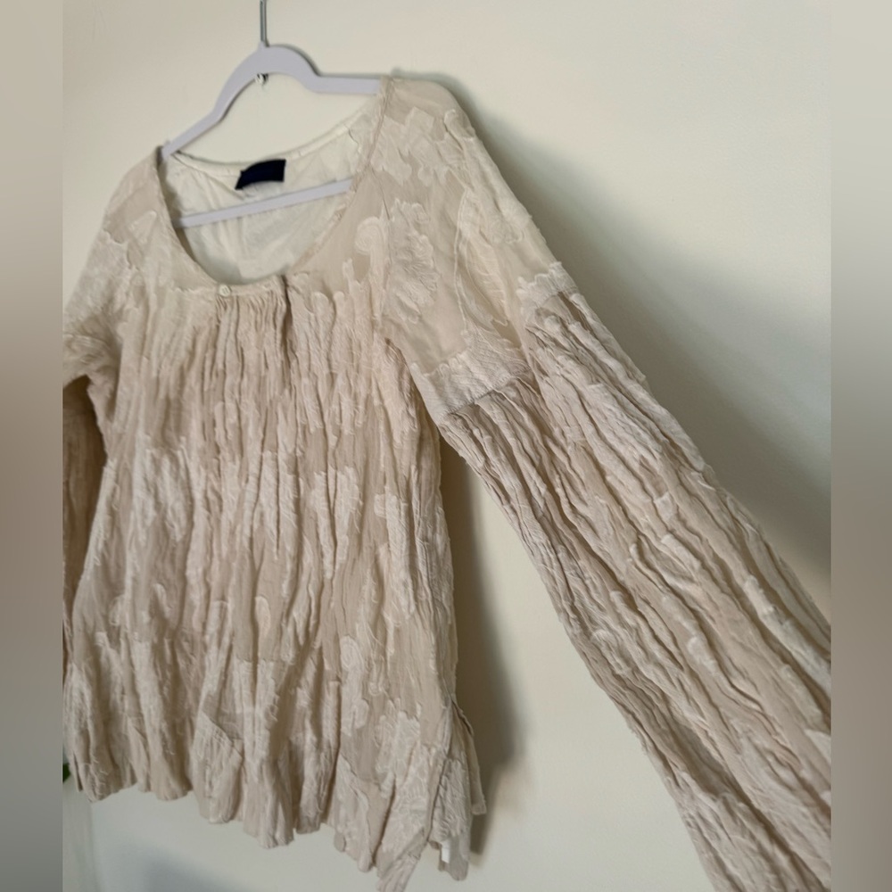 Piazza Sempione embossed ivory Women's Top - Picture 5 of 8